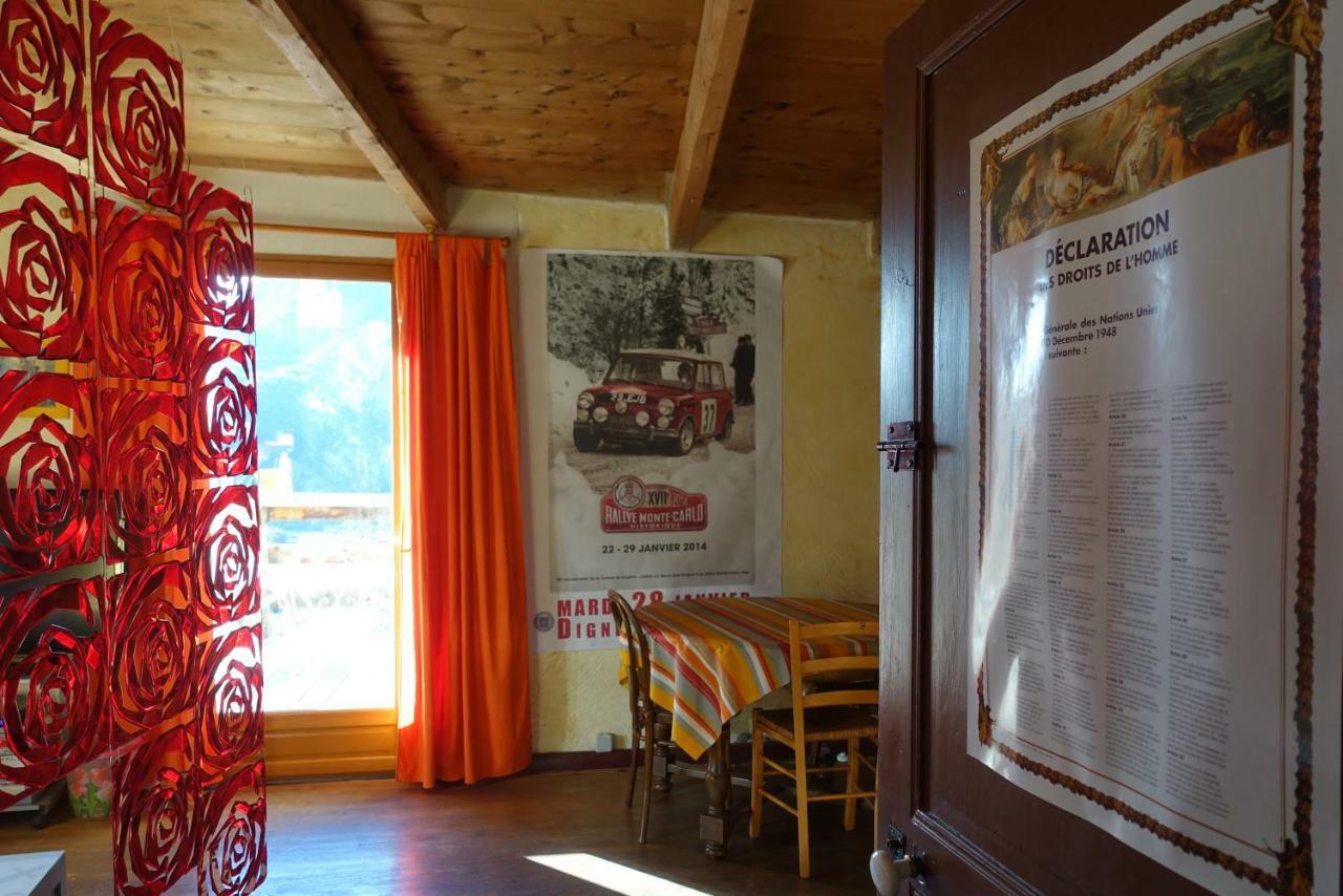 Au Bout De La Route Bed & Breakfast Prads-Haute-Bléone Eksteriør bilde